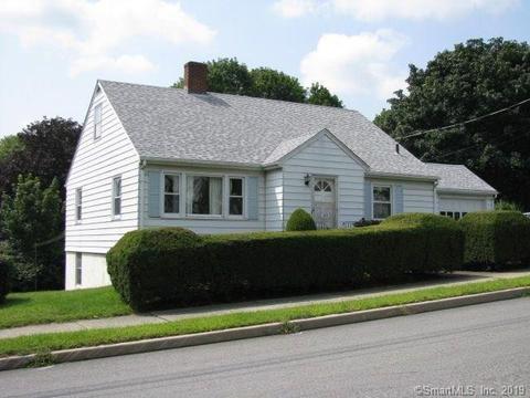 482 Prospect St, Windham, CT 06226 photo 1
