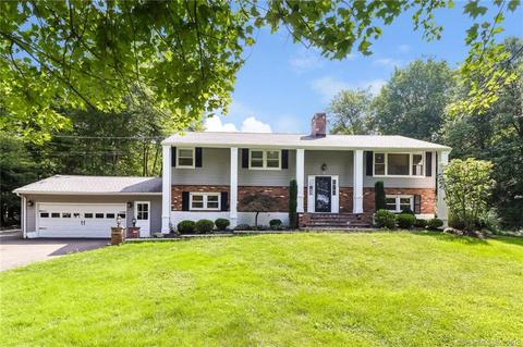 54 Highridge Dr, Monroe, CT 06468 photo 1