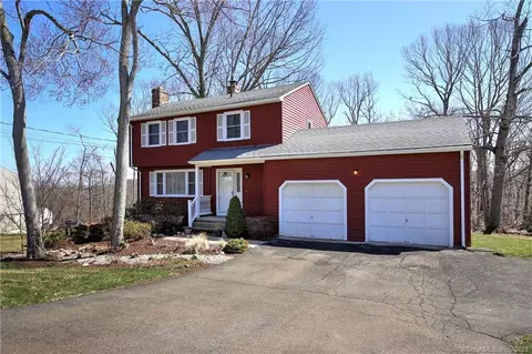 30 Booth Ter, Hamden, CT 06518 photo 1