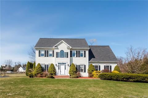 8 Saddlebrook Dr, Wallingford, CT 06492 photo 1