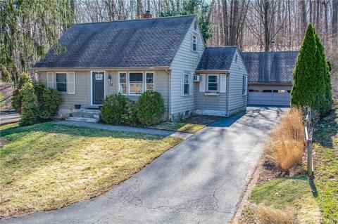 30 Forest Rd, Wallingford, CT 06492 photo 1