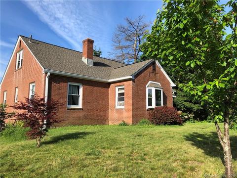 19 Cedar St, Rockfall, CT 06481 photo 1