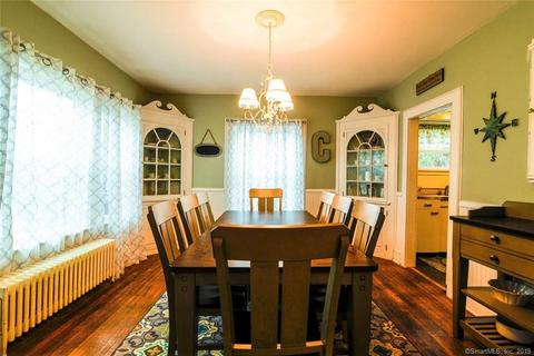 17 Hawkins St, Killingly, CT 06239 photo 1