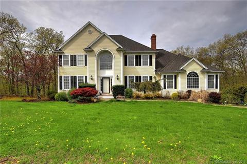 70 Marlin Rd, Newtown, CT 06482 photo 1