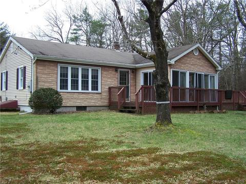 112 Lovers Ln, Plainfield, CT 06374 photo 1