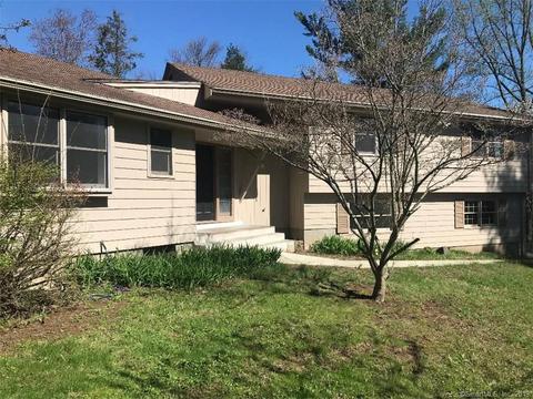 3 Arnold Dr, Bloomfield, CT 06002 photo 1