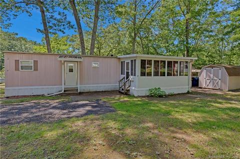 47 Fairway Dr, Windham, CT 06256 photo 1