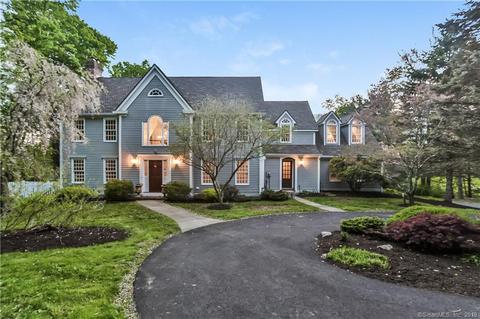 4 Kimberly Dr, Redding, CT 06896 photo 1