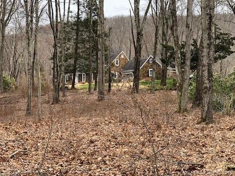 56 Brooks Rd, Bethany, CT 06524 photo 1