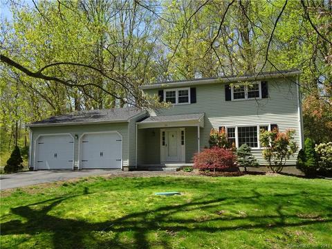 26 Bobwhite Trl, Ledyard, CT 06335 photo 1