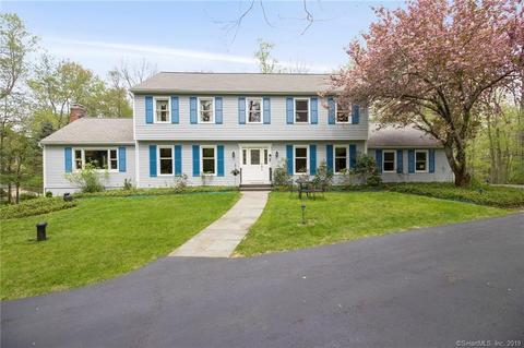 1 Deerfield Rd, Brookfield, CT 06804 photo 1