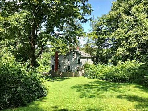 81 Simpaug Tpke, Redding, CT 06896 photo 1