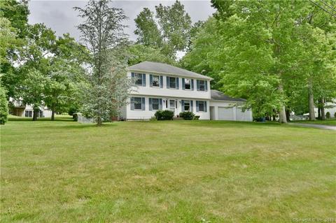 24 Charlton Ave, Killingly, CT 06241 photo 1