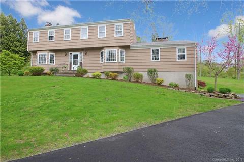 7 Becket Vlg, Newtown, CT 06482 photo 1