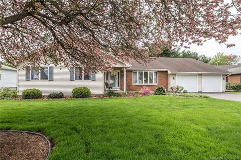 131 Stockingmill Rd, Wethersfield, CT 06109 photo 1