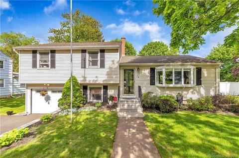 78 Ingleside Dr, Hamden, CT 06514 photo 1
