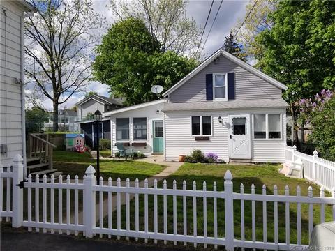 28 Lenox Ave, Griswold, CT 06351 photo 1