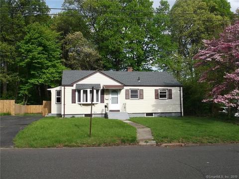 10 Mayfair Rd, Bloomfield, CT 06002 photo 1
