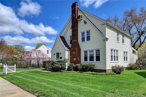 45 Thompson St, Hamden, CT 06518 photo 1