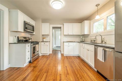 61 Methuen St, Springfield, MA 01119 photo 1