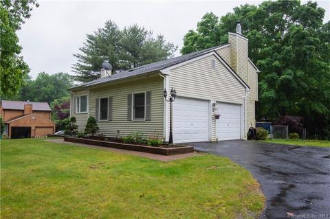 12 Boysen Dr, Bloomfield, CT 06002 photo 1