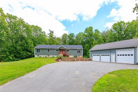 881 Providence Pike, Killingly, CT 06239 photo 1