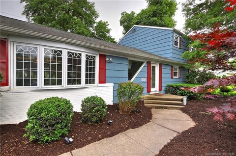 358 Hitching Post Dr, Orange, CT 06477 photo 1