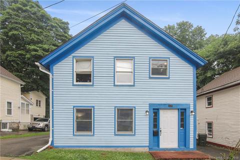 125 Walnut St, Windham, CT 06226 photo 1