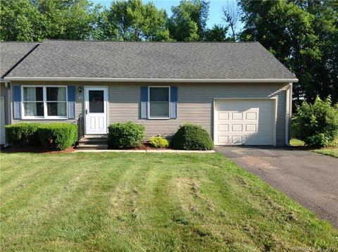 102 N Maple St #3A, Enfield, CT 06082 photo 1
