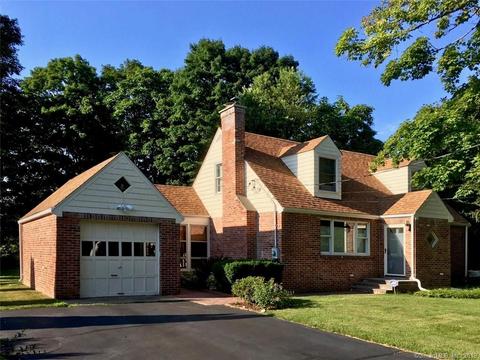 34 Patterson Rd, Hamden, CT 06518 photo 1