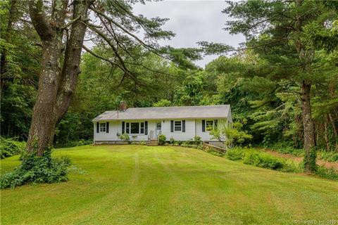 182 Berkshire Rd, Newtown, CT 06482 photo 1