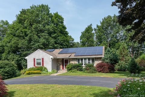 33 Upland Dr, Killingly, CT 06239 photo 1