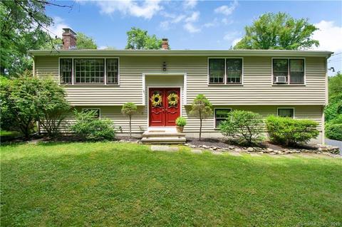 121 Long Hill Rd, Clinton, CT 06413 photo 1