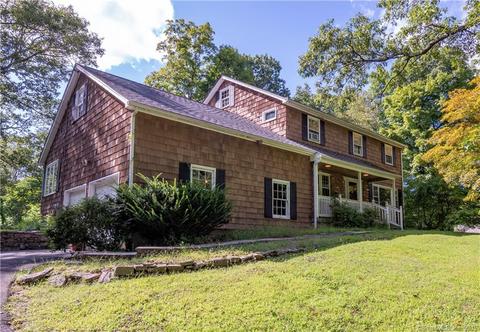 146 Picketts Ridge Rd, Redding, CT 06896 photo 1