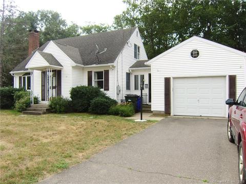 75 Circle Dr, Windsor Locks, CT 06096 photo 1