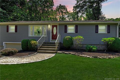 40 Klein Dr, Prospect, CT 06712 photo 1