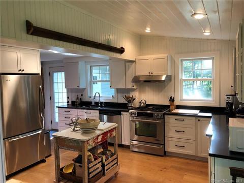 5 Lakeside Rd, Morris, CT 06763 photo 1