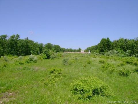 12 Highland Terrace, East Hampton, CT 06424