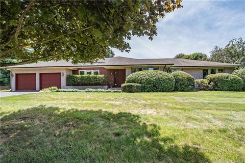 128 Haystack Rd, Manchester, CT 06040 photo 1