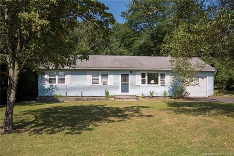 19 Paugussett Rd, Newtown, CT 06482 photo 1