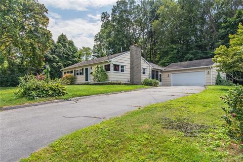 75 Robertson Ave, Killingly, CT 06239 photo 1