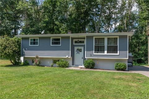 8 Chestnut Ln, Ledyard, CT 06339 photo 1