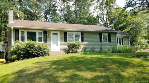 14 Blumenthal Dr, Killingly, CT 06241 photo 1