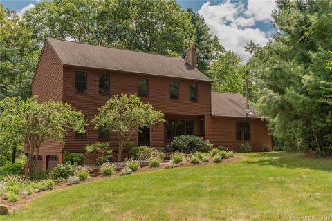 554 Toby Hill Rd, Westbrook, CT 06498 photo 1