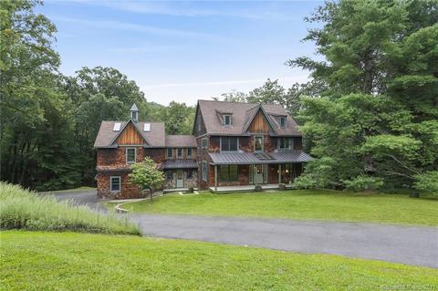 26 Rockledge Rd, Redding, CT 06896 photo 1