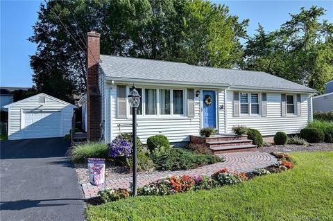 222 Pine Ln, Wethersfield, CT 06109 photo 1
