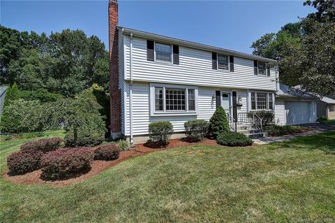 69 Meadowgate St, Wethersfield, CT 06109 photo 1