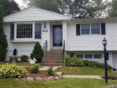 17 Sunset Ave, Ledyard, CT 06339 photo 1
