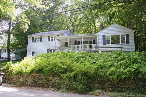 11 Pinelock Dr, Gales Ferry, CT 06335 photo 1