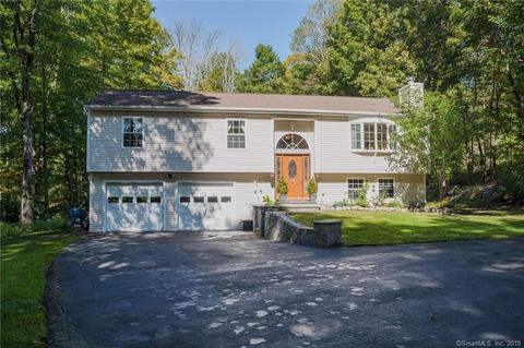 30 Maple Ter, Monroe, CT 06468 photo 1